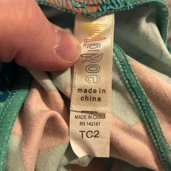 LuLaRoe Leggings Watermelon Green TC2 NWOT - Picture 4 of 4